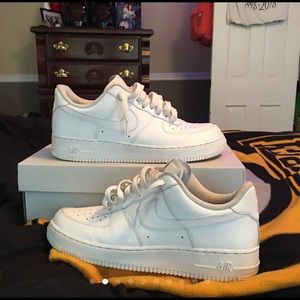 All white Air Force 1s